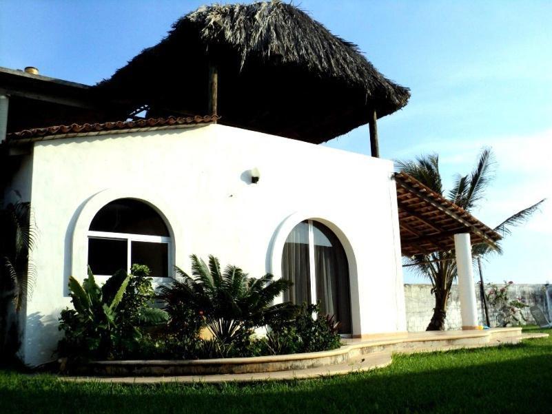 ホテルCabanas Pie De La Cuesta Coyuca 部屋 写真